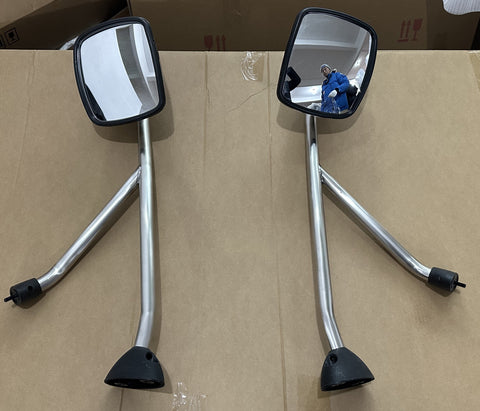 GA-IN-077A-L*International Durastar 4300 HOOD MIRROR CHROME