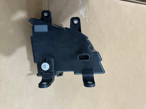 GA-V-097B-L*VOLVO VNL 2018+ Fog Lamp Normal Black