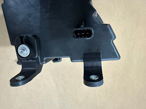 GA-V-097B-L*VOLVO VNL 2018+ Fog Lamp Normal Black