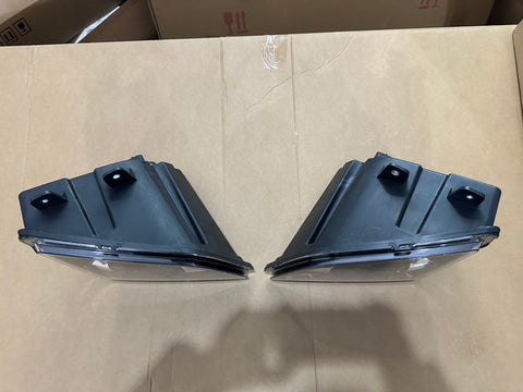 GA-V-097B-L*VOLVO VNL 2018+ Fog Lamp Normal Black